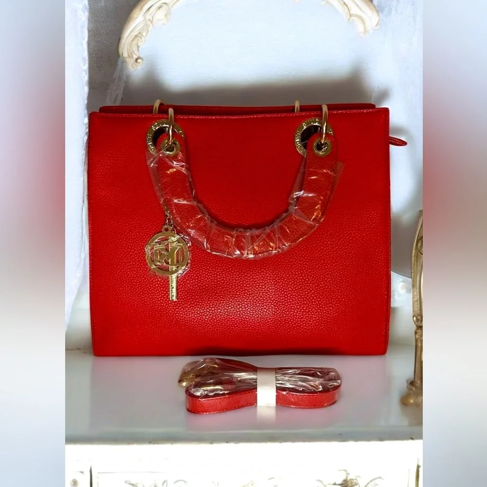NWT Badgley Mischka Large Crossbody - Picture 1 of 10
